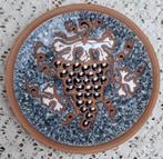 Klein vintage Grieks wandbordje, druiventros, Bonis Original, Antiek en Kunst, Ophalen of Verzenden