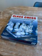 Glazen schaakbord met glazen schaakstukken, Een of twee spelers, Ophalen, Gebruikt