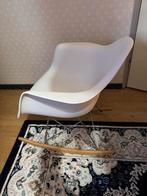 Witte Schommelstoel - Design Klassieker, Huis en Inrichting, Stoelen, Ophalen, Kunststof, Gebruikt, Wit