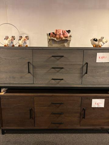 Dressoir massief eikenhout uitverkoop beschikbaar voor biedingen