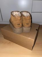 UGG Classic Ultra Mini, Kleding | Dames, Schoenen, Ophalen, UGG, Bruin, Zo goed als nieuw
