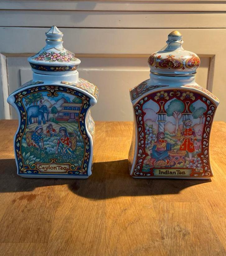 Sadler thee bussen - The World of Tea Collectie - 2 stuks, Antiek en Kunst, Antiek | Keramiek en Aardewerk, Ophalen of Verzenden
