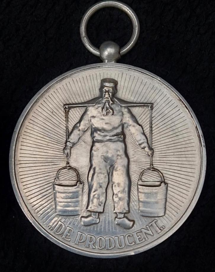 Penning De (zuivel-) Producent Winterkaasdag 1957 Reeuwijk, Postzegels en Munten, Penningen en Medailles, Overige materialen, Nederland