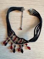 Choker - leren bandjes en rode en zwarte kralen - jaren 90s, Ophalen of Verzenden