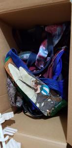 35 stropdassen in doos met stropdashanger, Kleding | Heren, Stropdassen, Verzenden, Gedragen