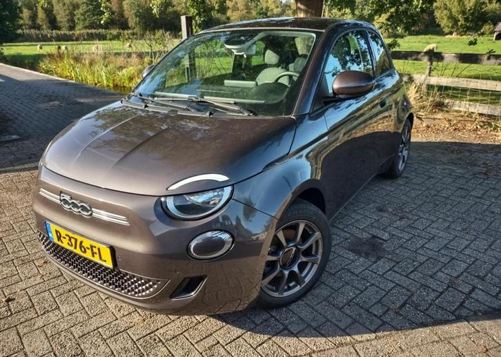 Fiat 500 E-Panodak-AdaptiveCruise-Meer..., Auto's, Fiat, Bedrijf, ABS, Adaptive Cruise Control, Airbags, Airconditioning, Alarm