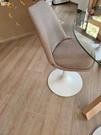 4x draaibare eetstoelen taupe met trompetvoet, Huis en Inrichting, Stoelen, Ophalen, Zo goed als nieuw, Vier