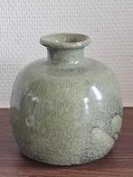 Vintage design artisan keramiek vaas groen gesigneerd, Ophalen of Verzenden