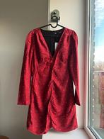 Rood gevlekt jurkje - Zara L, Kleding | Dames, Jurken, Ophalen of Verzenden, Nieuw, Rood, Boven de knie