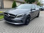 Mercedes-Benz A-klasse 180 URBAN AUTO NAVI LED PDC, Automaat, Gebruikt, 122 pk, Zilver of Grijs