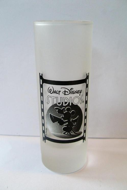 Mickey Mouse Shotglaasje Walt Disney Studio's Glas, Verzamelen, Disney, Zo goed als nieuw, Servies, Mickey Mouse, Ophalen of Verzenden