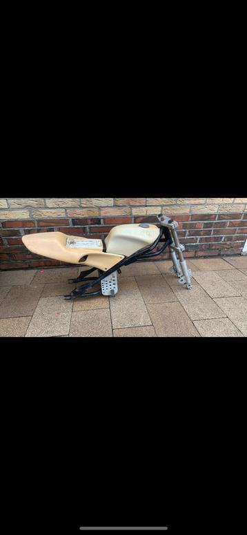 Puch minibike frame beschikbaar voor biedingen
