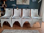 4 witte rotan eetkamerstoelen, Huis en Inrichting, Stoelen, Ophalen, Gebruikt, Wit, Riet of Rotan
