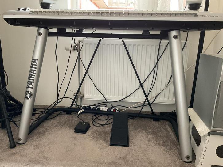 Te koop yamaha L7S Tyros statief €130, Muziek en Instrumenten, Keyboards, Zo goed als nieuw, 61 toetsen, Yamaha, Ophalen