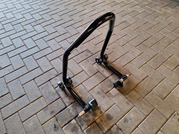 Goede opbok lift voor achterbrug motoren. beschikbaar voor biedingen