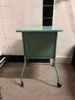 Nachtkastje turquoise, Huis en Inrichting, Slaapkamer | Nachtkastjes, Ophalen, Zo goed als nieuw, Kunststof, Minder dan 55 cm