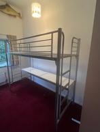 Stevige stalen hoogslaper 90x200 met bureau en lattenbodem, Huis en Inrichting, Slaapkamer | Stapelbedden en Hoogslapers, Ophalen