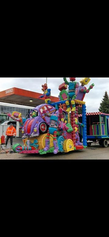 Carnavalswagen te koop beschikbaar voor biedingen