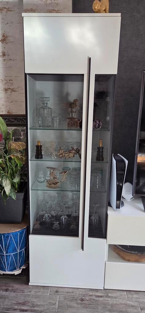 Mooie vitrinekast te koop!, Huis en Inrichting, Kasten | Vitrinekasten, Zo goed als nieuw, 150 tot 200 cm, 50 tot 100 cm, 25 tot 50 cm
