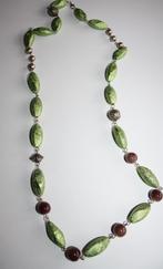 Halflange ketting in bruin, zilver en metallic groen, Ophalen of Verzenden, Nieuw, Groen, Overige materialen