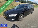 Volvo V70 2.0 D3 Inscription Edition ex bpm !, Auto's, Voorwielaandrijving, Euro 6, Zwart, 1570 kg