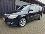 Skoda Roomster 1.6-16V Sport, Auto's, Skoda, Voorwielaandrijving, Euro 5, Gebruikt, 4 cilinders
