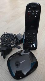 Logitech Harmony Ultimate One Touch Remote + Hub, Game console, Ophalen of Verzenden, Zo goed als nieuw, Origineel