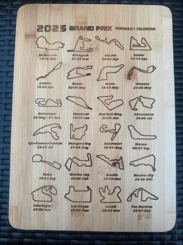 F1 kalender Borrelplank / Snijplank beschikbaar voor biedingen