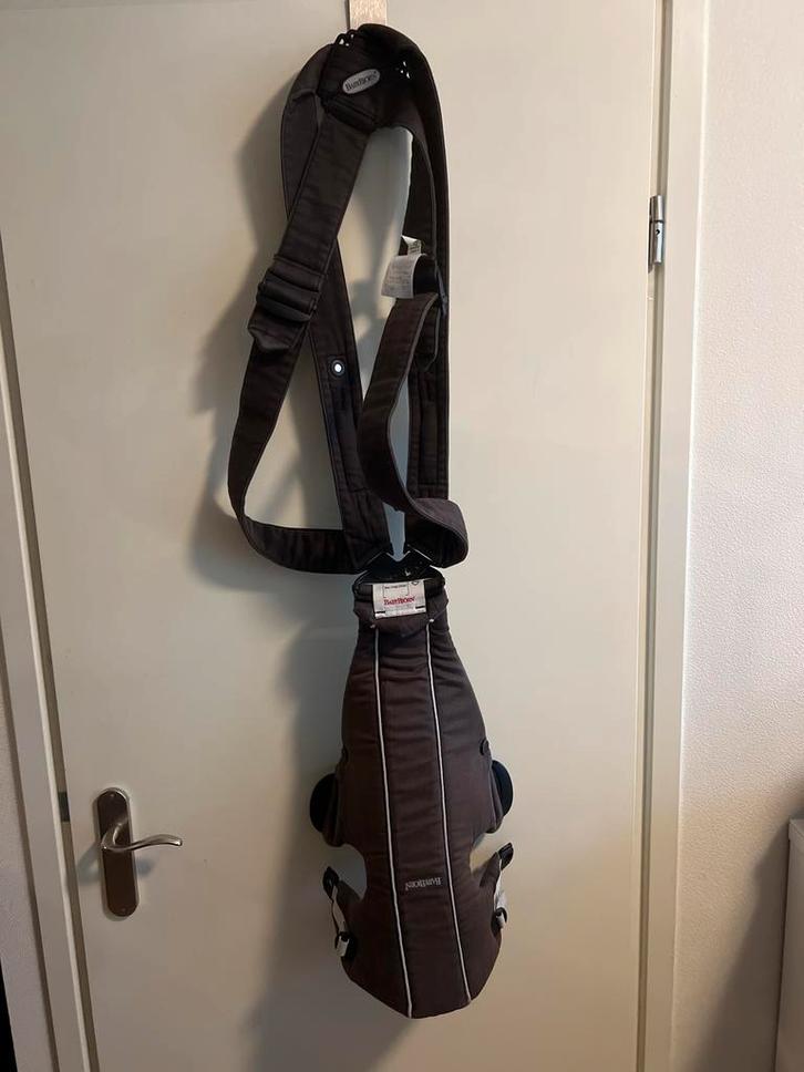 Baby Björn Draagzak - Grijs - Weinig Gebruikt, Kinderen en Baby's, Babydragers en Draagdoeken, Zo goed als nieuw, Draagzak, Buik