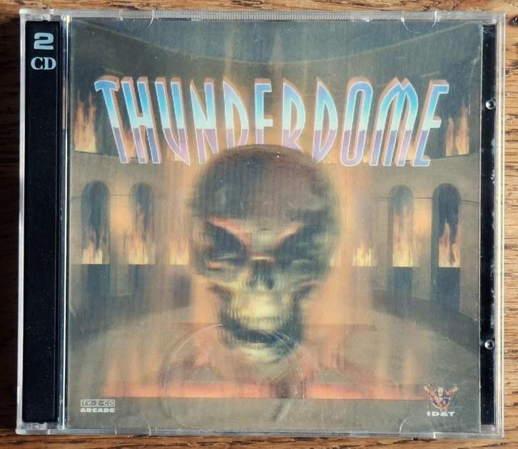 Thunderdome XX, Cd's en Dvd's, Cd's | Pop, Zo goed als nieuw, 2000 tot heden, Boxset, Ophalen of Verzenden