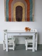 Childhome wit houten kindertafel / bureau, Ophalen of Verzenden, Gebruikt, Tafel(s)