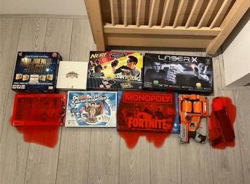 Verschillende spellen en nerf gun beschikbaar voor biedingen