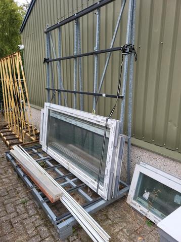 Glasbok / Kozijnenbok - Stevig en Praktisch beschikbaar voor biedingen