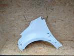 Toyota Yaris IV 20- linkervoorvleugel, Ophalen of Verzenden, Gebruikt, Toyota, Spatbord