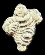 Michelin mannetje pin-zilverkleur, Verzamelen, Speldjes, Pins en Buttons, Ophalen of Verzenden, Nieuw, Transport, Speldje of Pin