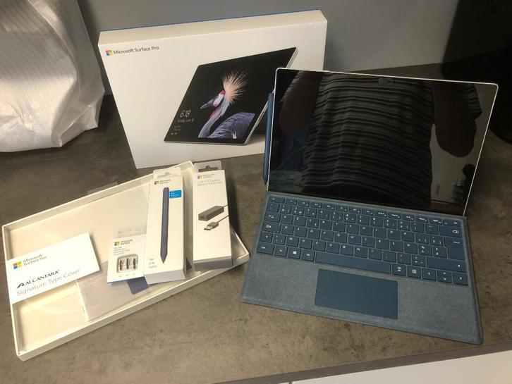 Surface Pro i5/8GB/250GB+COVER+PEN+DOCK, Computers en Software, Windows Laptops, Zo goed als nieuw, 13 inch, SSD, 2 tot 3 Ghz