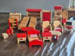 Poppenhuis meubels hout rood, Verzamelen, Poppenhuizen en Toebehoren, Ophalen of Verzenden, Gebruikt