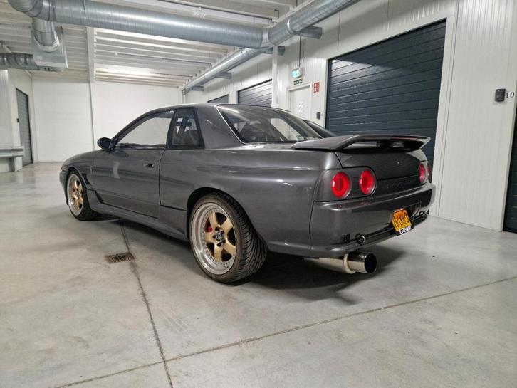 Nissan Skyline R32, Auto's, Nissan, Skyline, Benzine, Coupé, Handgeschakeld, Geïmporteerd, Zilver of Grijs, Zwart, Achterwielaandrijving