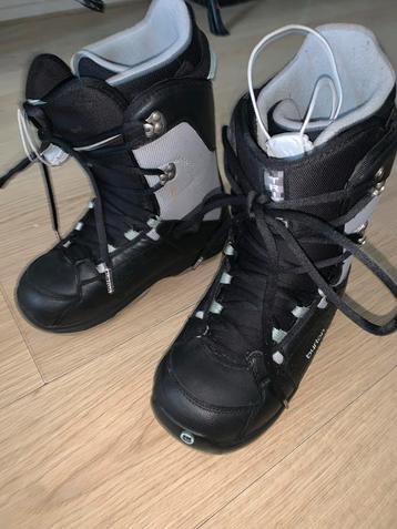 Burton Tribute snowboard schoenen maat 39 nieuw staat beschikbaar voor biedingen