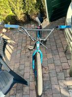 mafia bike bomma blauwe spetters( wheelie fiets) met bon!, Fietsen en Brommers, Fietsen | Crossfietsen en BMX, Voetsteunen, 24 inch of meer
