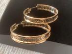 Vintage gouden forse oorbellen creolen Versace logo 14 k 585, Hangers, Verzenden, Zo goed als nieuw, Goud