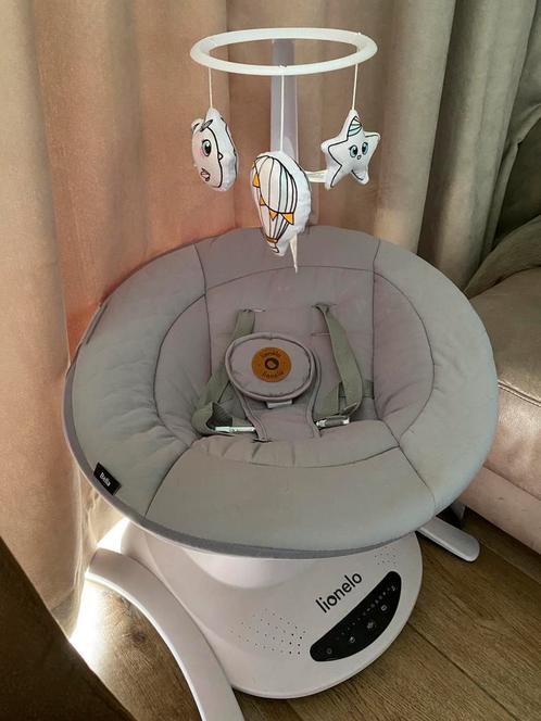 LIONELO bella wipstoeltje schommelt schommelstoel baby nieuw, Kinderen en Baby's, Wipstoeltjes, Zo goed als nieuw, Overige merken