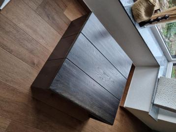 Houten salontafel GRATIS af te halen!