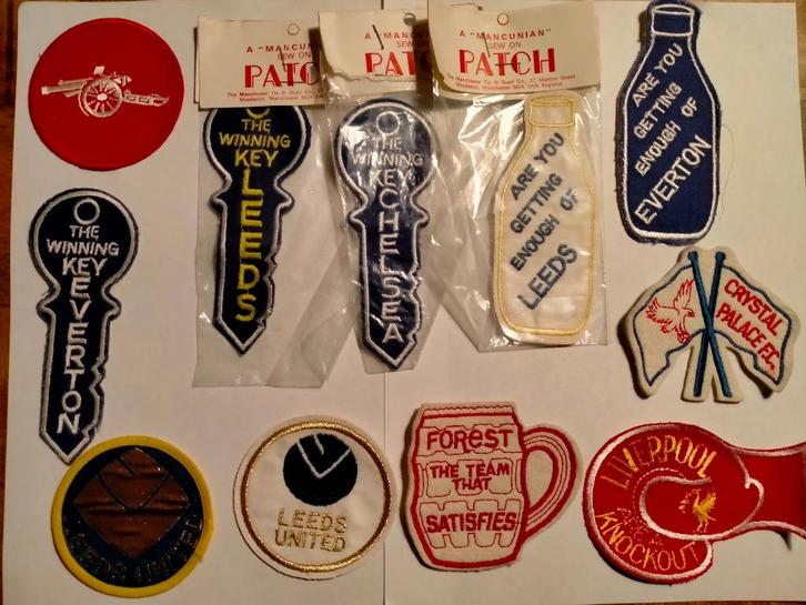 Liverpool Arsenal Leeds United vintage voetbal patches patch, Verzamelen, Sportartikelen en Voetbal, Zo goed als nieuw, Overige typen