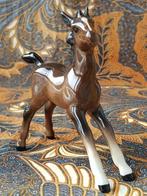 Mooi oud Engels Beswick beeldje van een veulen 12,3 cm., Antiek en Kunst, Ophalen of Verzenden