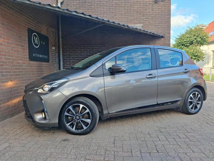 Toyota Yaris 1.5 Hybrid Design Red Navigatie / Achteruitrijc, Auto's, Toyota, Bedrijf, Te koop, Yaris, ABS, Achteruitrijcamera