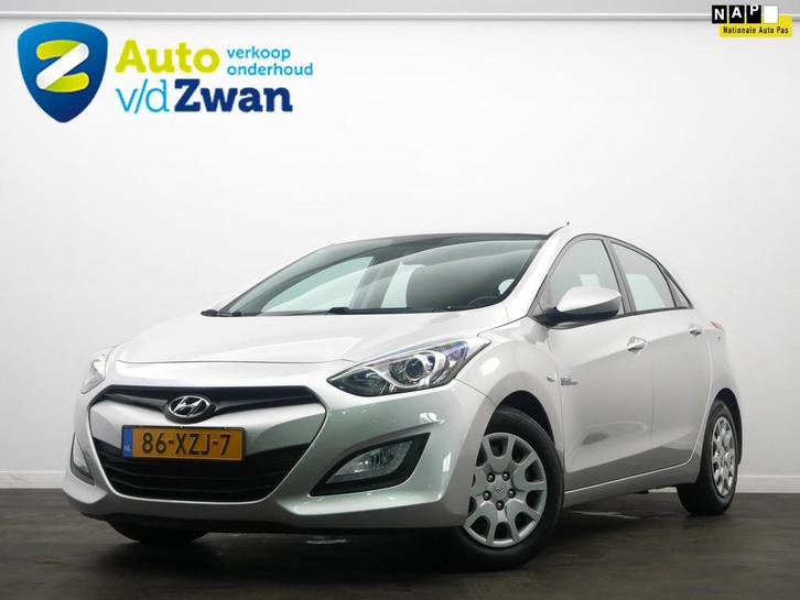 Hyundai I30 1.6 GDI i-Motion Clima/Cruise/Bluetooth/Nap, Auto's, Hyundai, Bedrijf, Te koop, i30, ABS, Airbags, Airconditioning