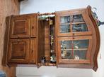 Eiken kast, Ophalen