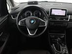 BMW 2-serie Active Tourer 225xe iPerformance Luxury Line | P, Auto's, Automaat, Gebruikt, 1650 kg, Lichtsensor