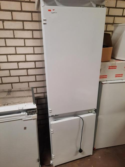 Bauknecht koel-vriezer inbouw, Huis en Inrichting, Keuken | Keukenbenodigdheden, Zo goed als nieuw, Ophalen